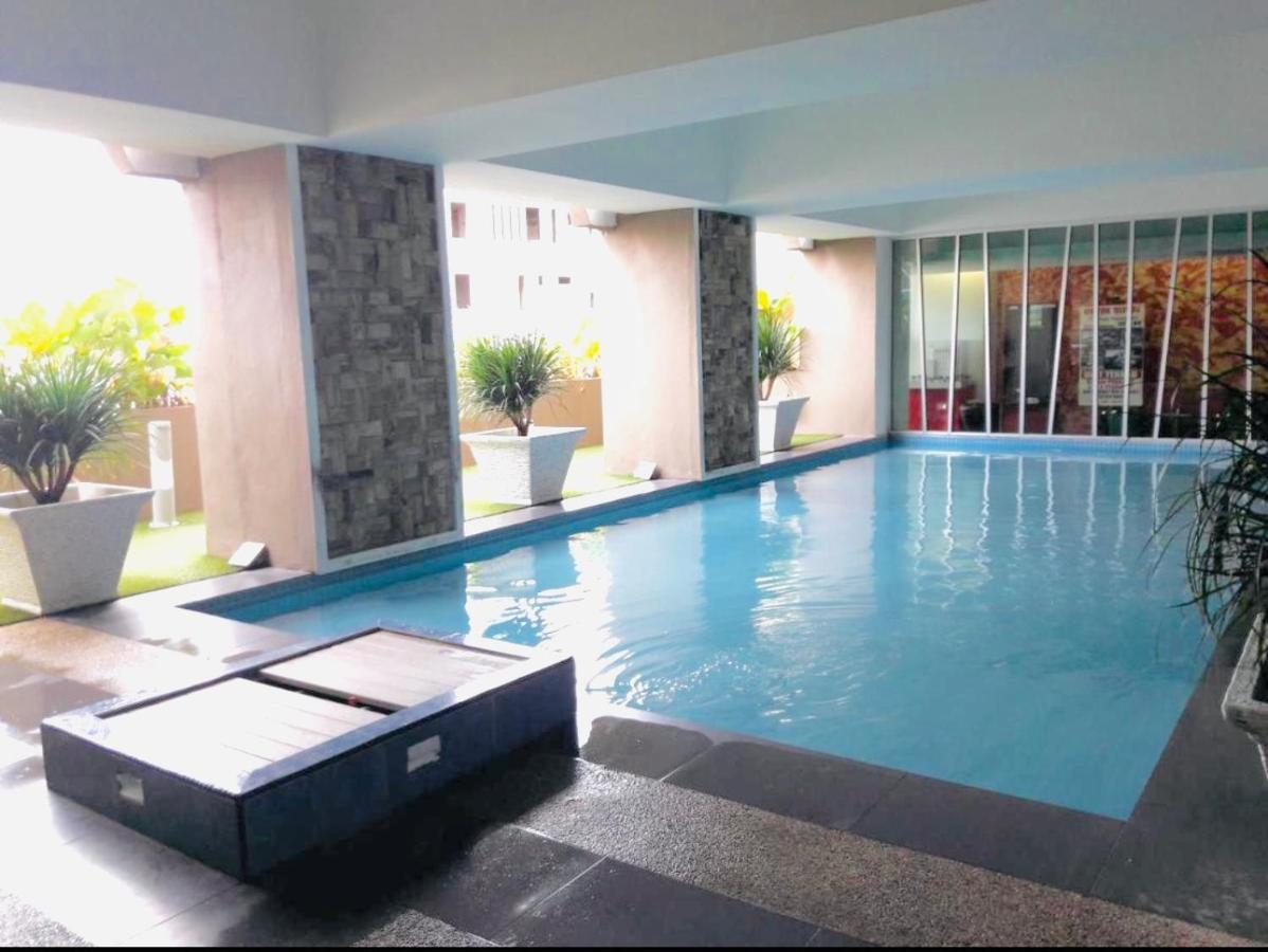 Royal Ville Studio Kota Bharu Bagian luar foto